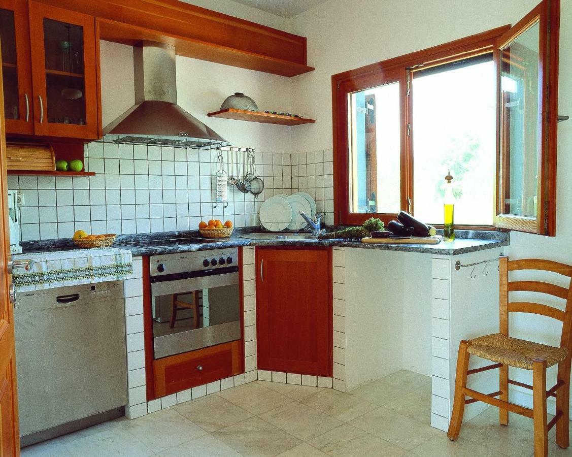Agios Ilias  Ionianeon Apartments מראה חיצוני תמונה